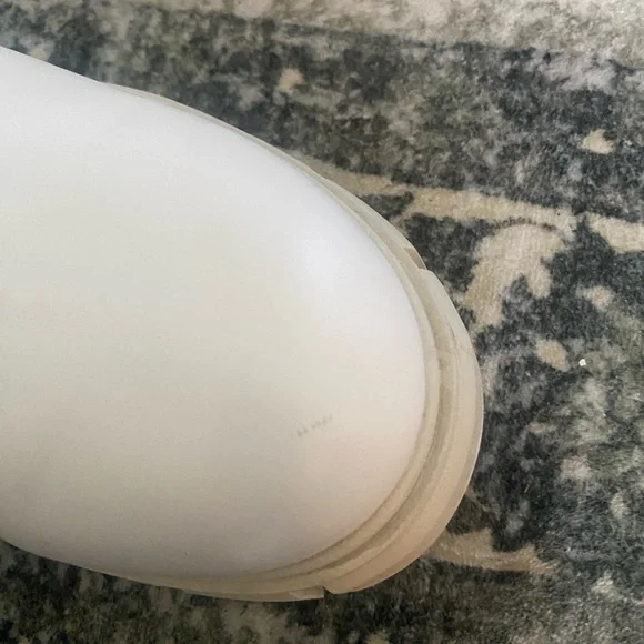 Women’s chunky white faux leather boots size 7.5 outdoors cabincore gorpcore - Picture 5 of 10